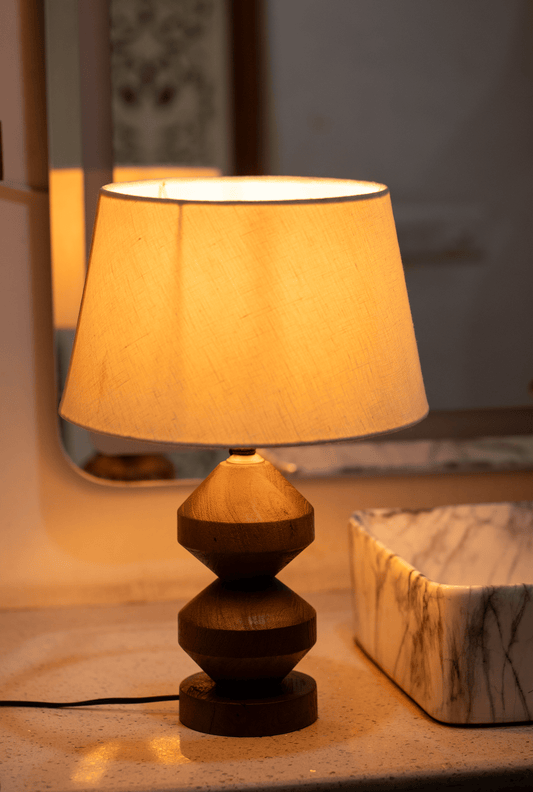 The Avelis Wooden Wall Sconce Light